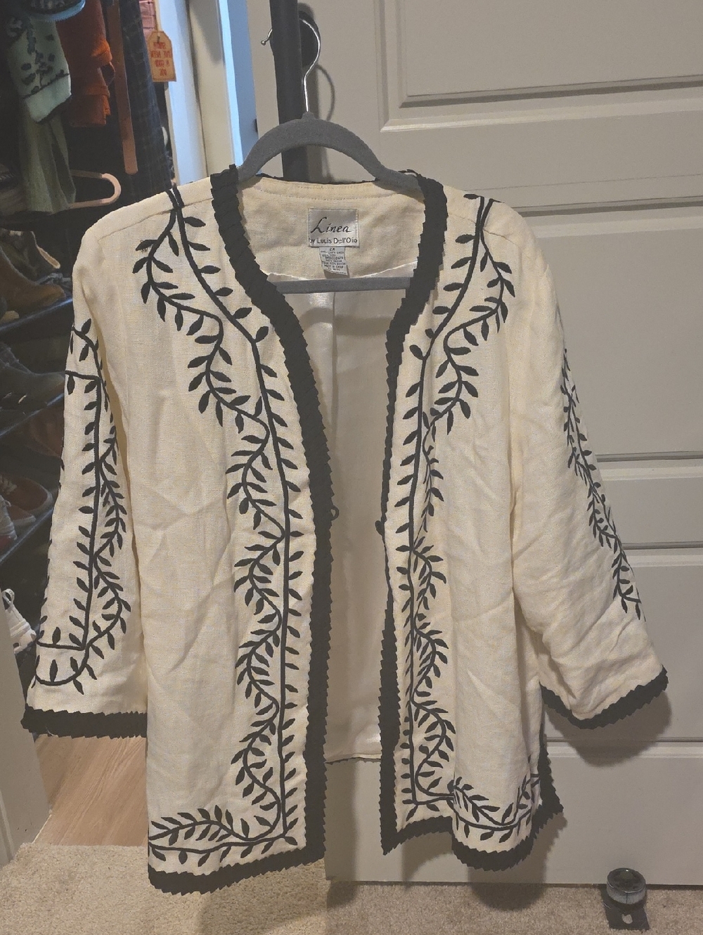 Linea by Louis Dell'Olio Cream Jacket with Black Vine Embroidery